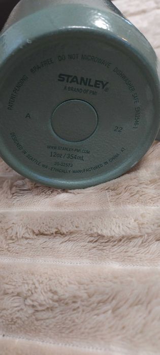 Stanley Classic Legendary Kubek kempingowy z pokrywką 0,35L zielony