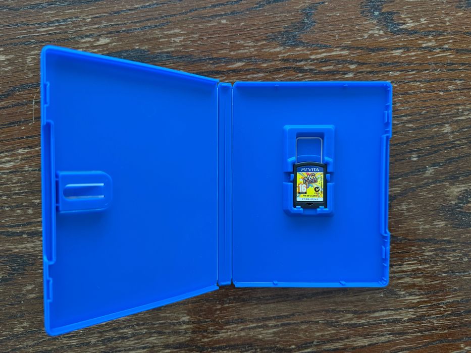 Jogo PS Vita - Persona 4 Golden