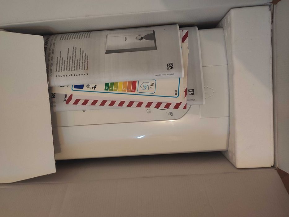 Esquentador Bosch Elétrico - TR5000 15/18EB Novo