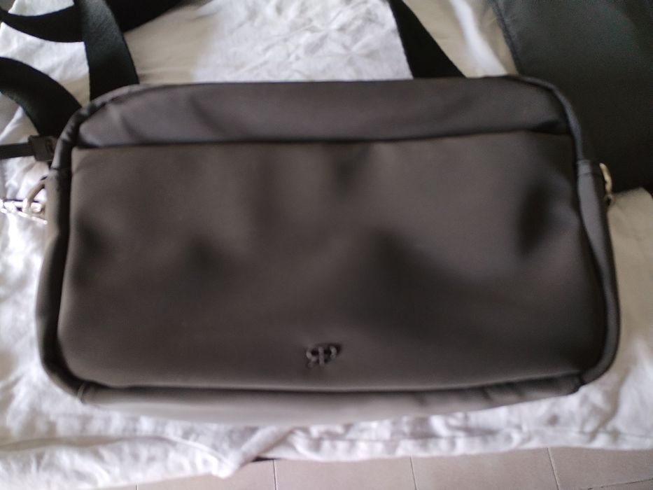 Mala Parfois com bolsa