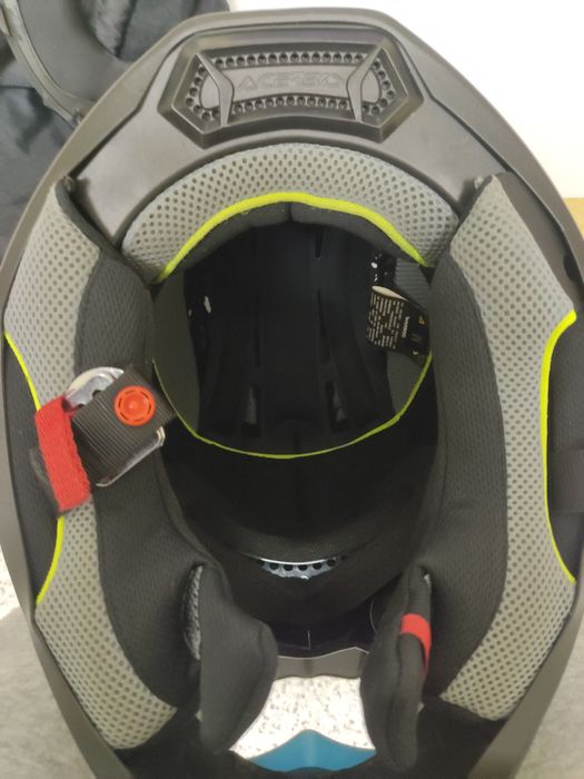 Capacete enduro c/novo