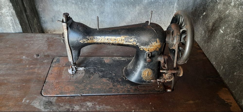 Maszyna do szycia Singer