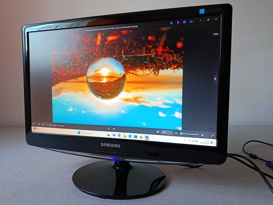 Monitor komputerowy Samsung B2230N VGA DVI HDMI