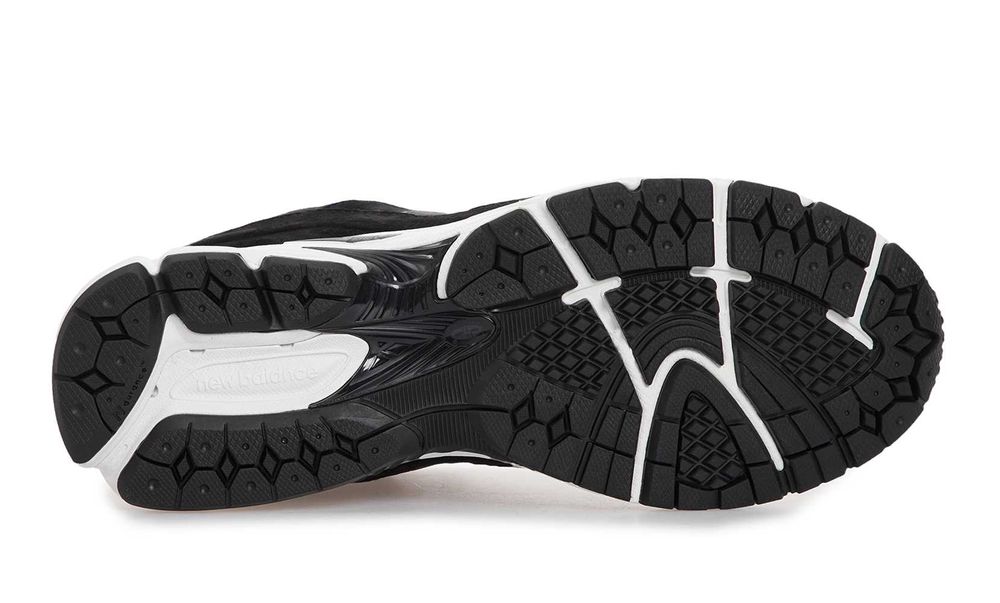 Кросівки чоловічі New Balance 2002R (M2002RBK) ОРИГІНАЛ!