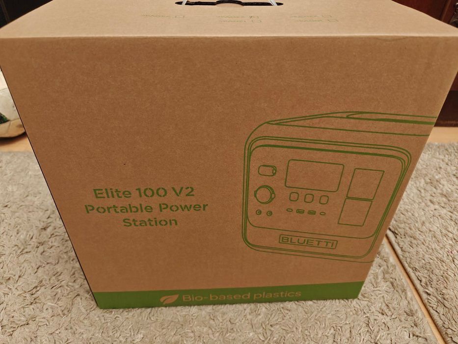 Зарядна станція BLUETTI Elite 100 V2 на 1024 Вт/годин 1800 Вт