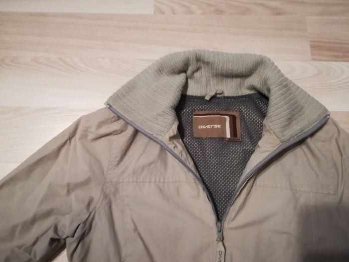 Kurtka ramoneska kremowa krótka Diverse r. 36 wiosna lato