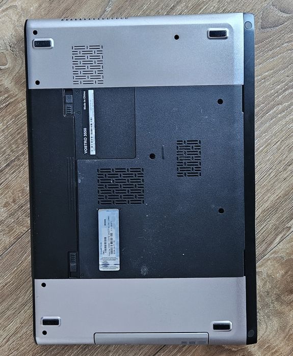 Dell Vostro 3550 15,6" 8GB/500GB