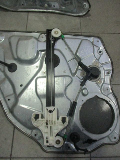 Elevador vidros frente direito VOLKSWAGEN Polo (9N)