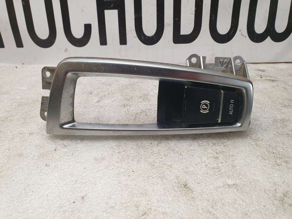 Bmw F10 F11 przełącznik włącznik hamulca ręcznego AUTO HOLD ramka Bmw