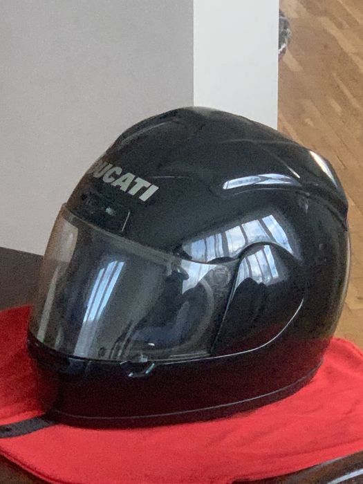 мотошлем ducati suomy