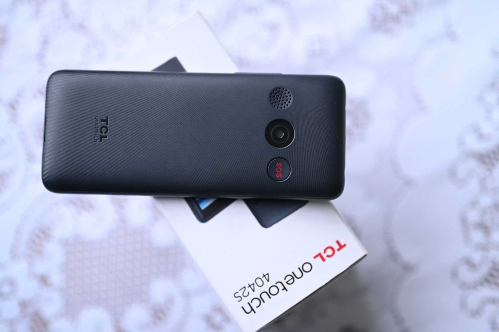 Telefon dla seniora TCL onetouch 4042S