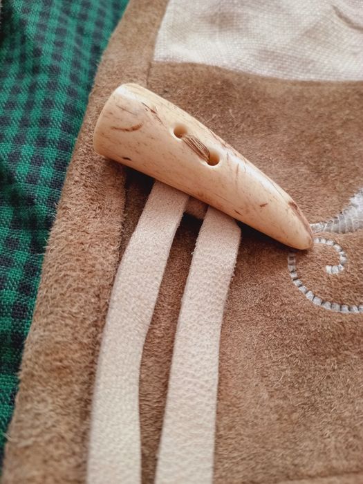 Вінтажна шкіряна жилетка безрукавка