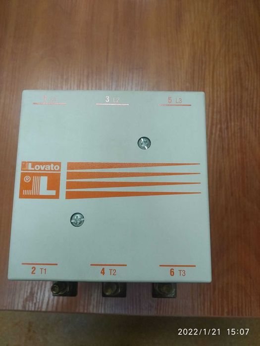 Магнітний пускатель  Lovato B145 250A 220V Італія