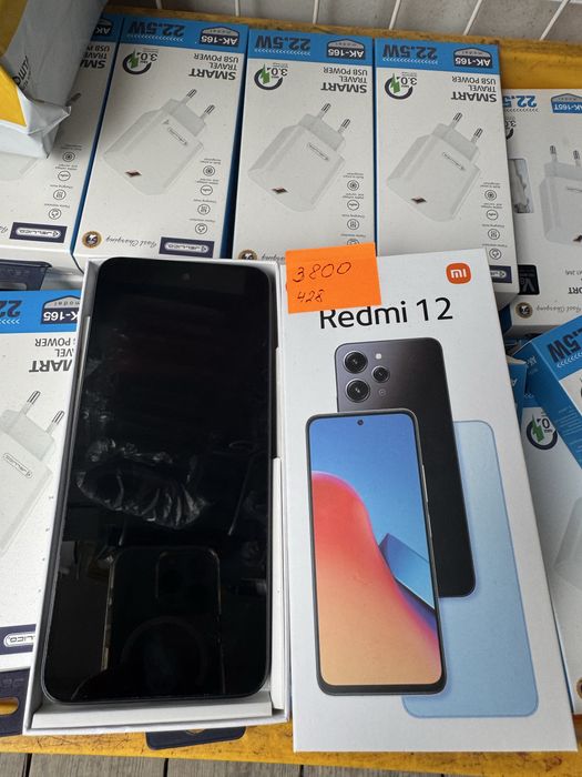 Телефон Redmi sams та моторола