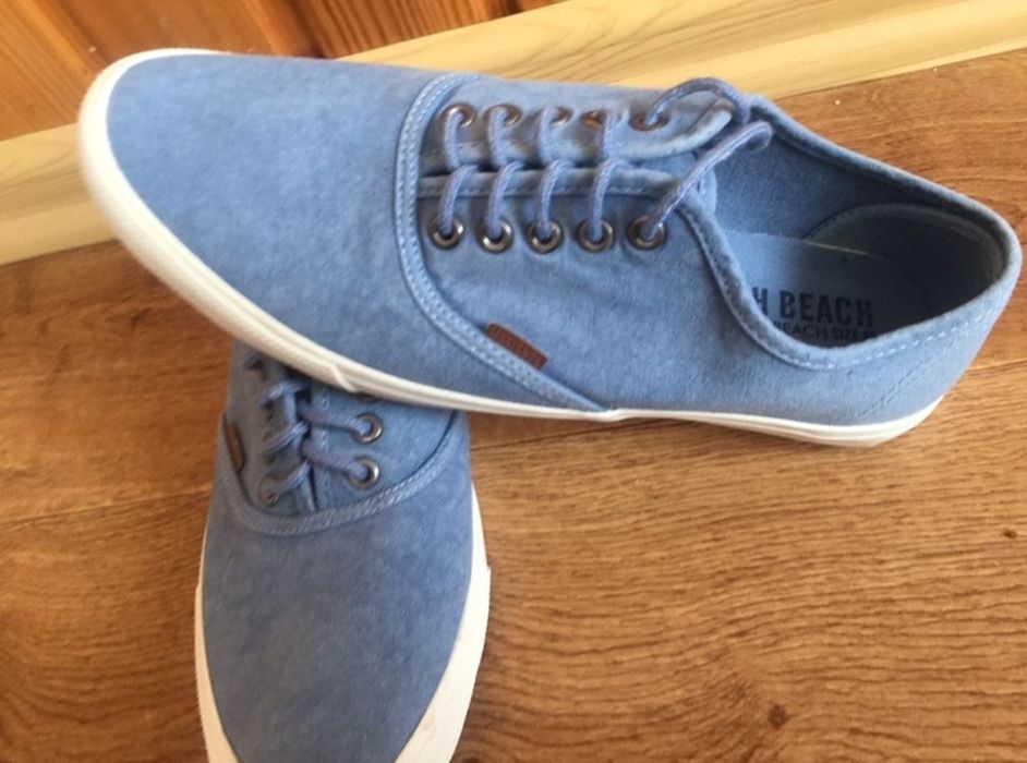 Кроссовки ,кеды, мокасины