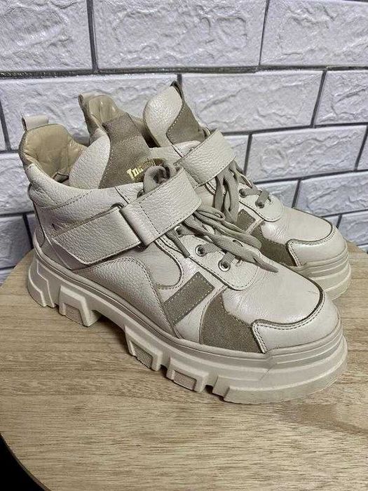 Черевики 38 р.-24.5 см