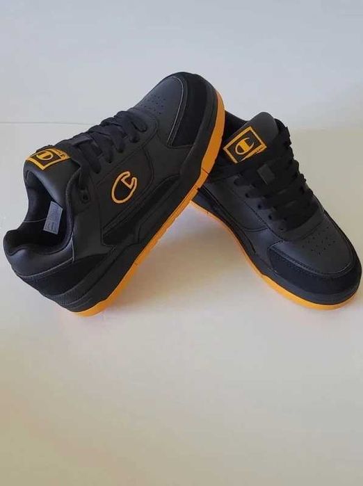 Champion Pretas e Amarelas Tamanho 40 Novas