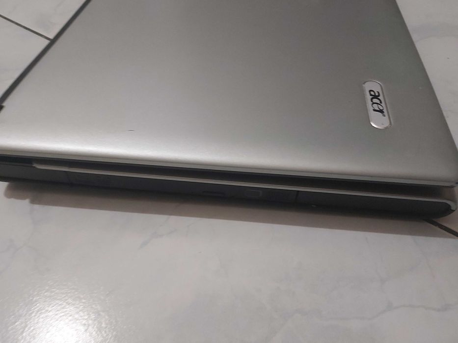 Laptop acer zepsuty