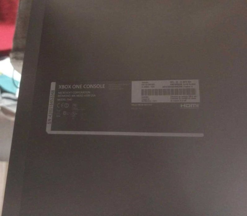 Xbox One + kontroler