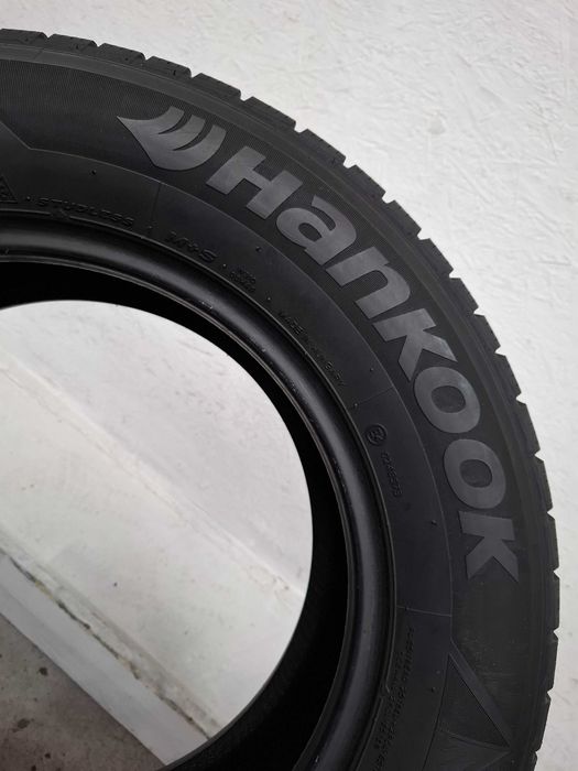 4x 235/60r17Hankook Winter Icept evo  7,7mm.