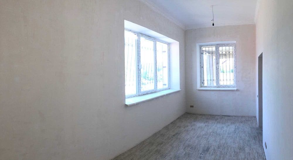 Продаж 3-х рівневого, 2-х поверхового будинку в Совіньйоні.
