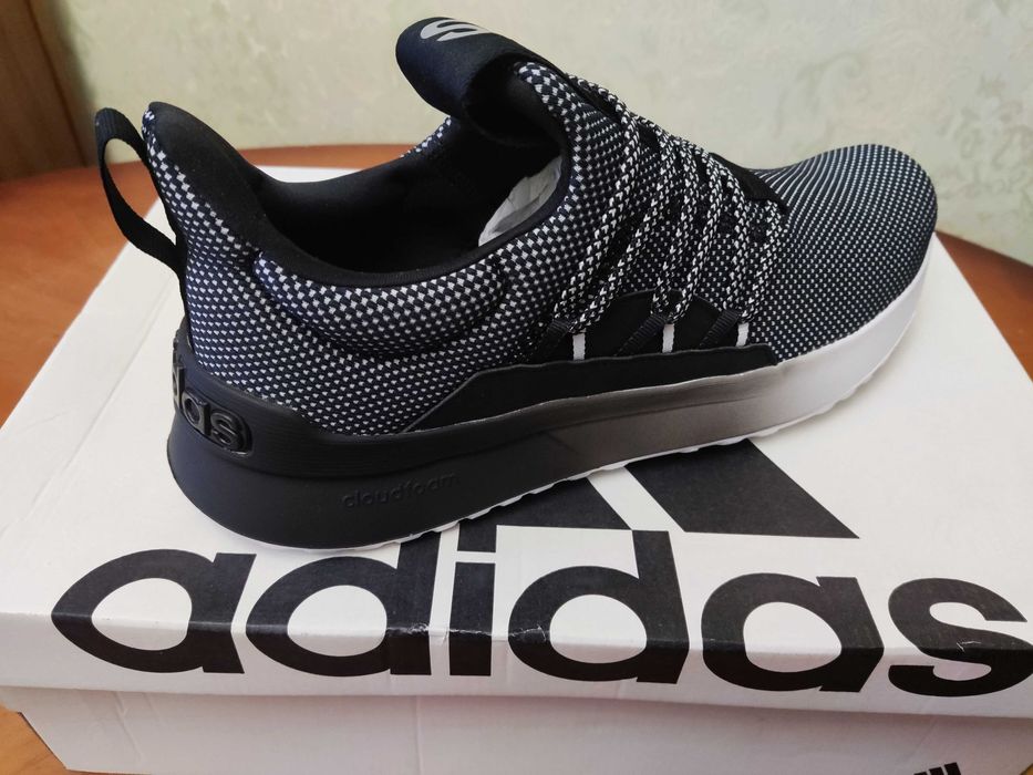 Кроссовки Adidas GX4776: 1 870 грн. - Кроссовки для бега Киев на Olx
