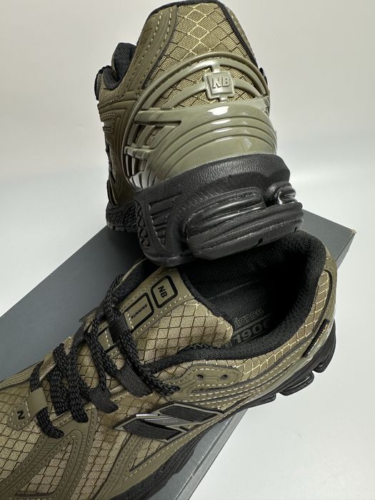 New Balance 1906 R
