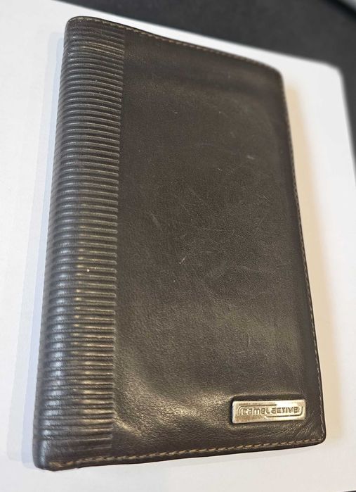 Carteira homem Camel - Homem - Pele (25€)