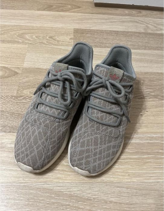 Кросівки Adidas tabular 39р