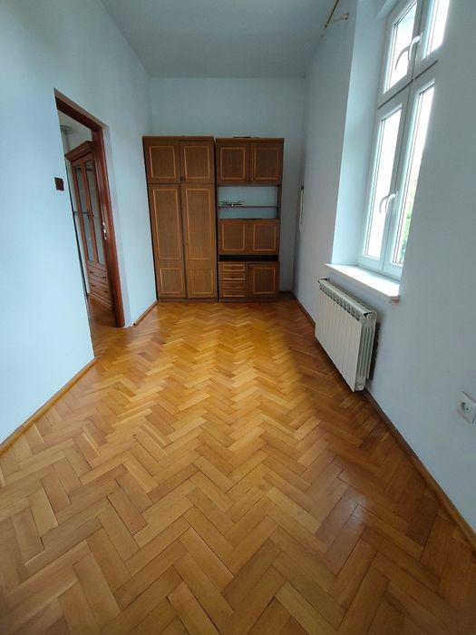 Rezerwacja Kamienica /61m2 / 2piętro / Pionierska
