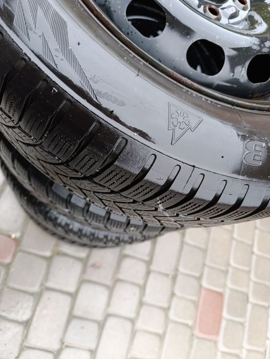 Резина 195 65 з дисками Ford Focus 5x108 R15