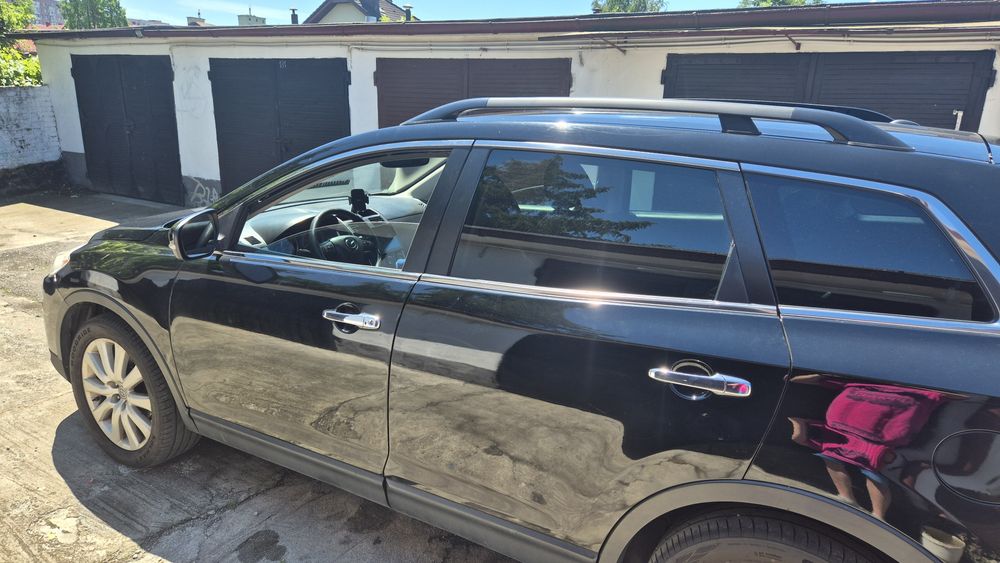 Mazda CX-9  3.7 L
