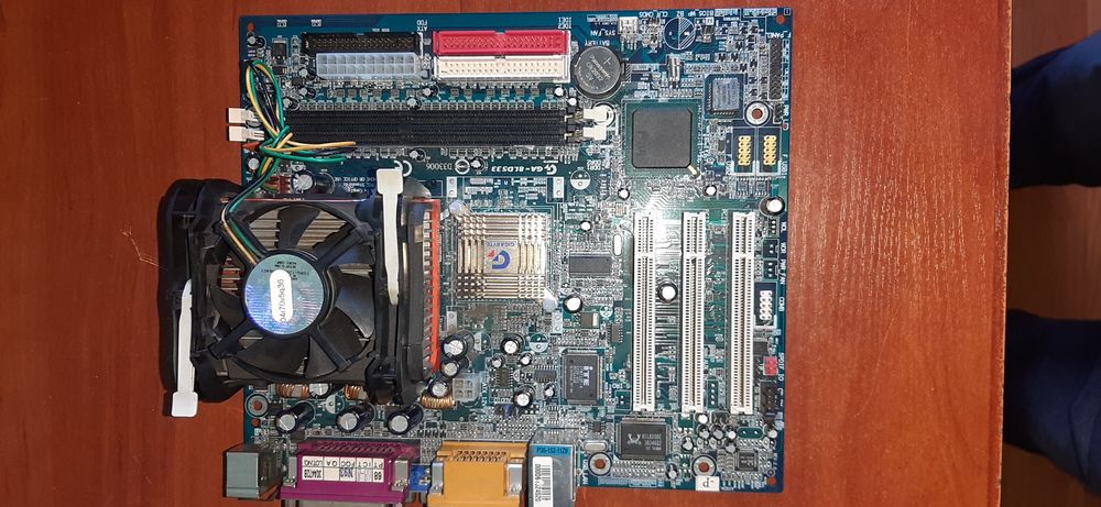 Материнська плата gigabyte ga-8ld533