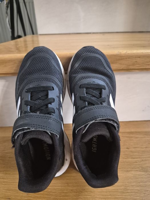 Дитячі кросівки кросовки adidas