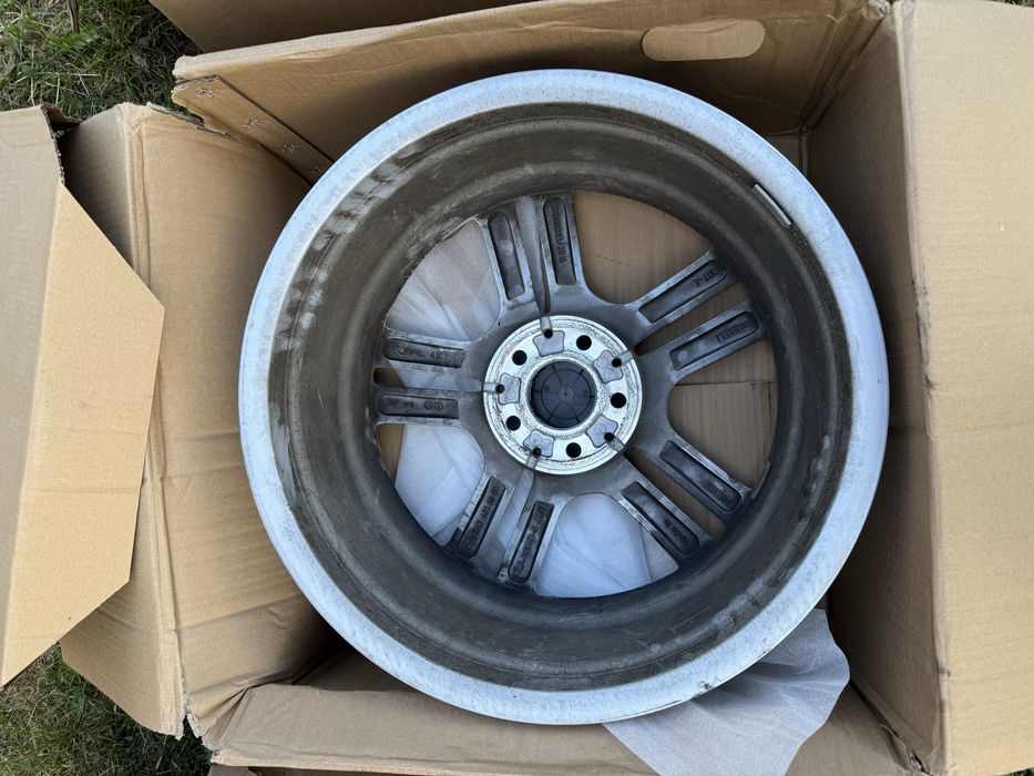 Продам Диски Mercedes