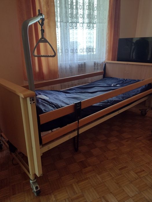 Sprzedam łóżko rechabilitacyjne