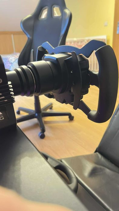 Moza R12 + Volante Es-Xbox + Volante Formula