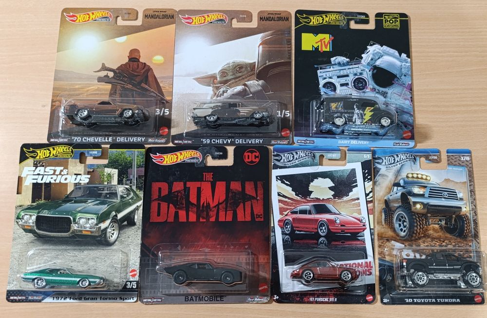 Hot Wheels Premium, Toyota, Porsche, BMW
