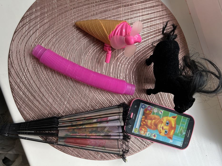 Іграшки дитячі. Пакет іграшок. Веєр. Музичний телефон. Поні. Антистрес