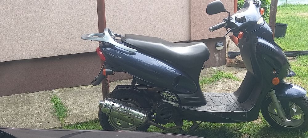 Продам скутер STEEL