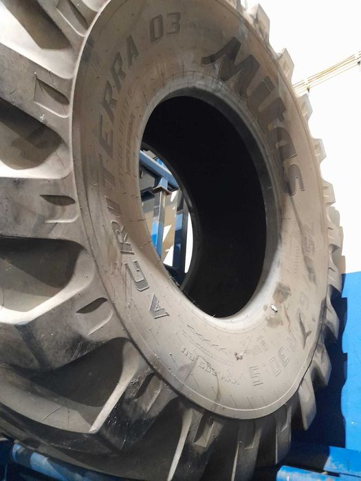 PNEU MITAS 750/60R30.5