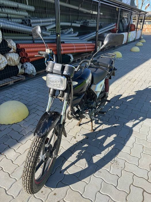 Продам мустанг 150