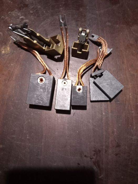 Электрощетки ,щеткодержатели-Распродажа р/сч