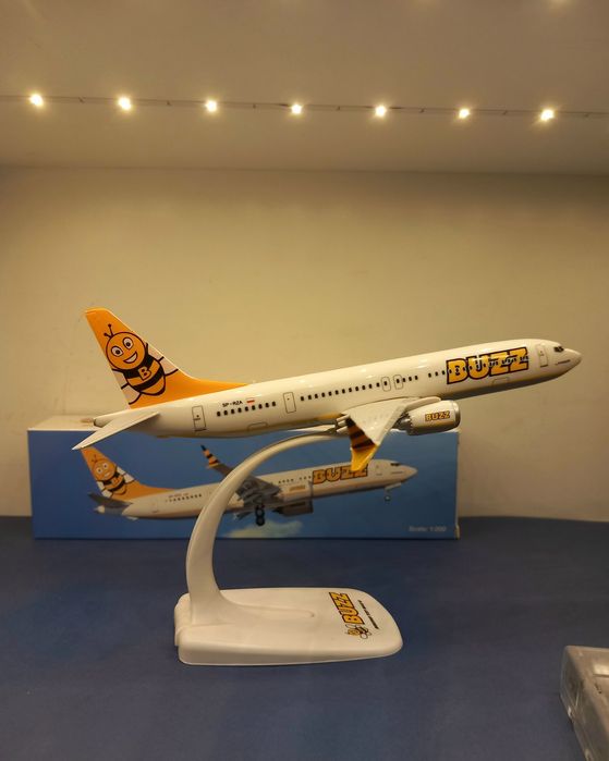 Model samolotu Buzz Boeing 737 Max 8 1:200
