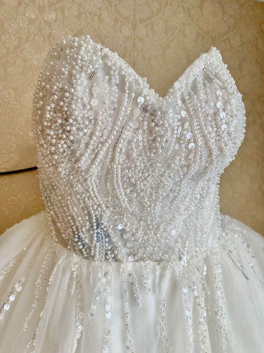 Весільна сукня для неймовірної нареченої