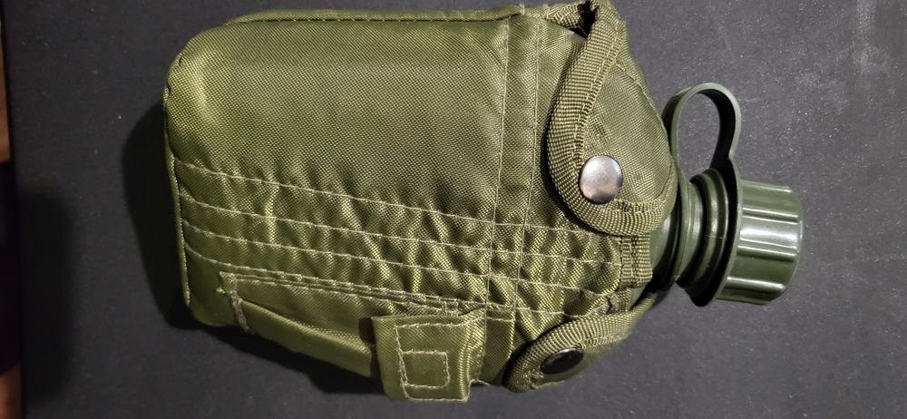 Фляга з чохлом на флісі. Нова