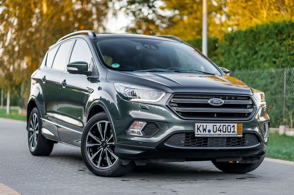 Ford Kuga Ford Kuga St line 2.0 tdci 180 km 4x4