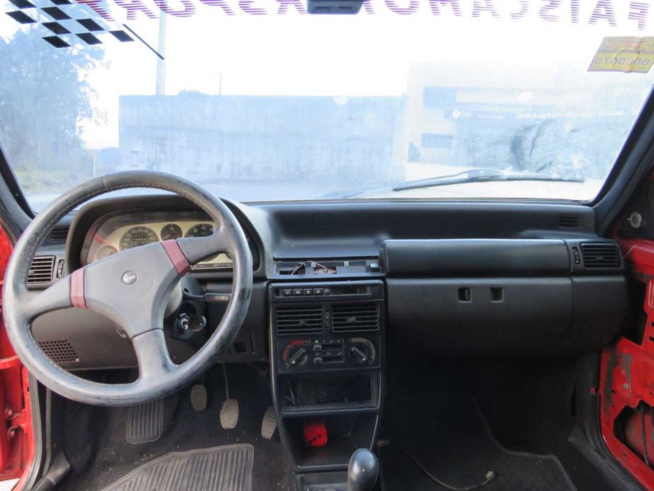 Fiat Uno 1.4 de 1992 - Peças Usadas