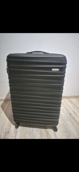 Walizka duża nowa