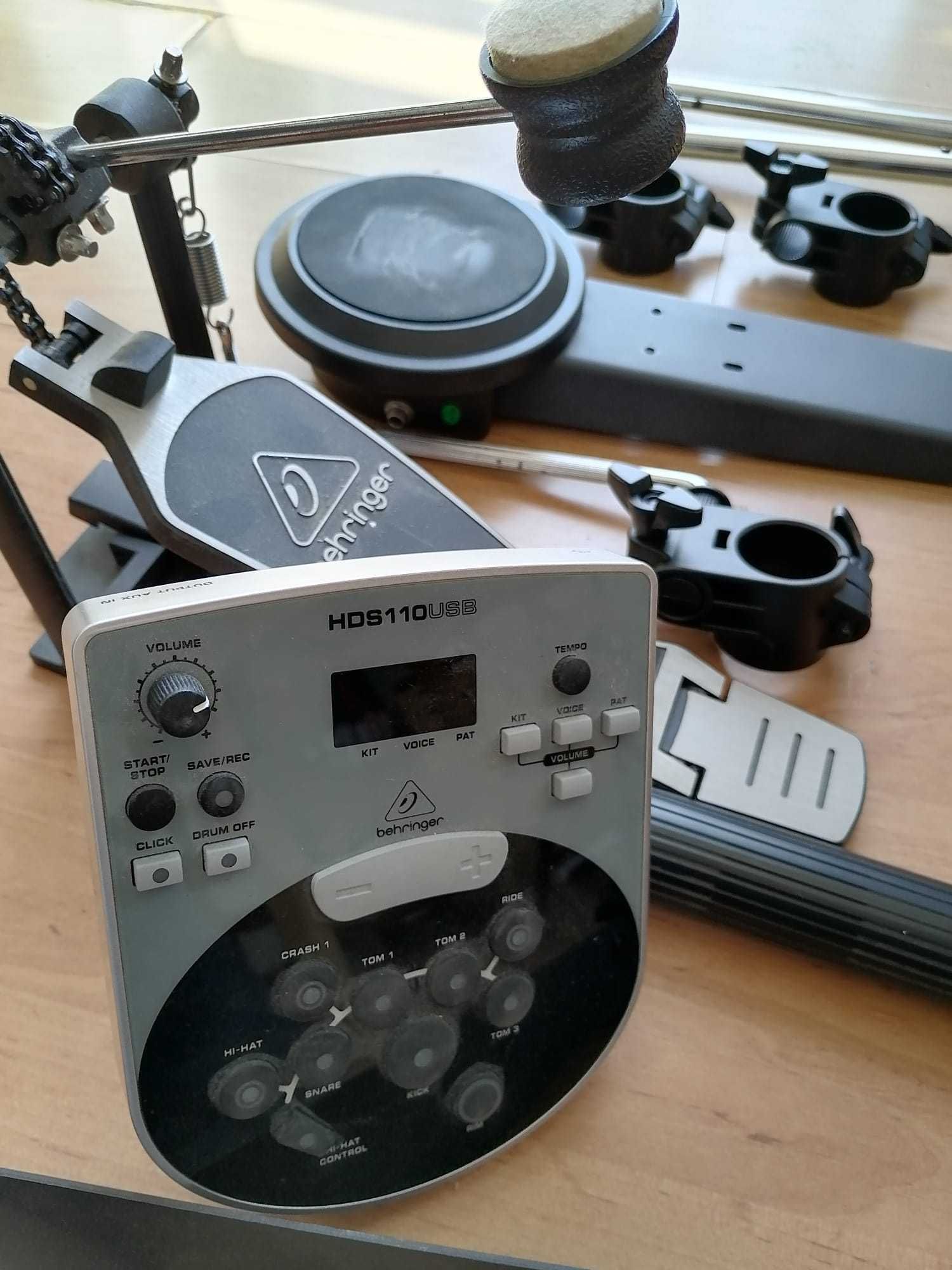 Acess rios de bateria Behringer HDS 110 USB com pedais Arroios